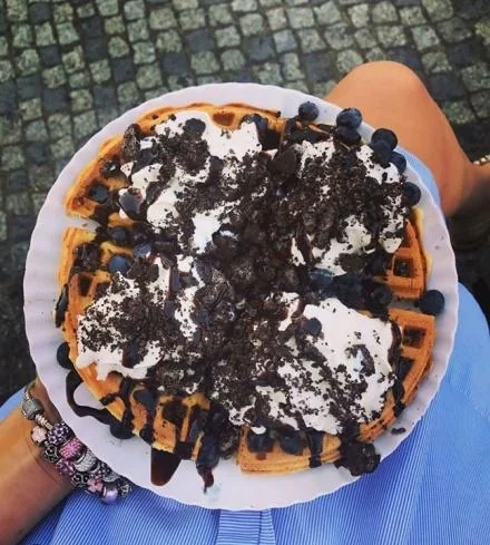 Gofry Oreo z Czekoladą: Jak Stworzyć Deser, Który Uwielbiają Zarówno Dzieci, Jak i Dorośli
